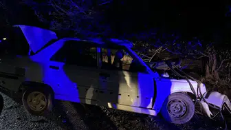 Gaziantep'te minibüs ile otomobil çarpıştı