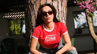 İnci Taneleri dizisinde Sera Kutlubey kimdir ve kaç yaşındadır?