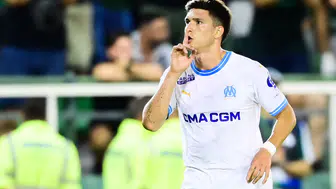 Leonardo Balerdi kimdir ve futbol kariyerinde hangi aşamalardan geçmiştir?