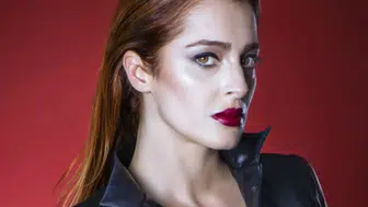 Aynı Yağmur Altında Tülin kim? Mine Çayıroğlu kimdir, kaç yaşında ve nereli?