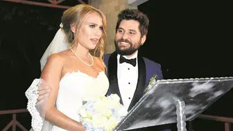 Begüm Öner ve Ceyhun Fersoy'un İlk Bebeği Karya Dünyaya Geldi