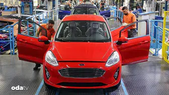 Ford, Yazılım Sorunu Nedeniyle Milyonlarca Aracını Geri Çağırıyor