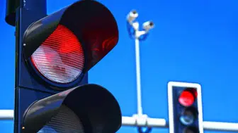 Kırmızı ışıkta geçmenin cezası 2026 yılında ne kadar?