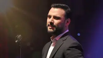 Alişan'ın Yeni İmajı Görenleri Şaşırttı: Resimdeki Şarkıcı Kimdir?