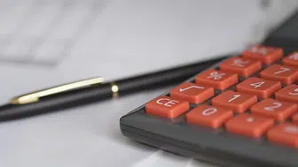 Resmi Gazete'de Yayımlanan Yeni Karar ile Yatırım Fonlarından Hangi Kesintiler Yapılacak?