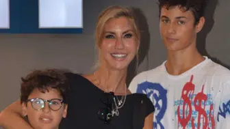 Çağla Şikel’in Oğlu Kuzey Altuğ Kimdir ve Kaç Yaşındadır?