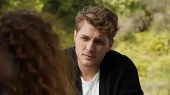 Aynı Yağmur Altında Ali Aydan kim? Burak Tozkoparan kimdir, kaç yaşında ve sevgilisi kim?