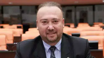 Uşak Belediye Başkanı Özkan Yalım kimdir ve gözaltına alındı mı?