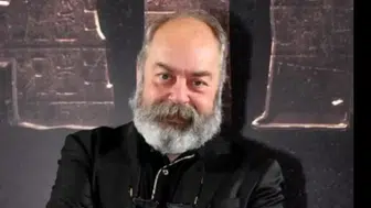 Ali Düşenkalkar kimdir, kaç yaşında ve nereli? Evli mi, eşi kimdir?