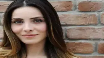 Nur Fettahoğlu kimdir, kariyeri ve özel hayatı hakkında merak edilenler nelerdir?