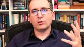 Ünlü Türk Ekonomist Tunç Şatıroğlu Kimdir, Neden Türkiye'den Ayrıldı?