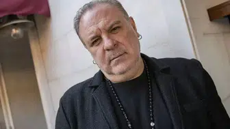 Burak Sergen ve Kardeşi Toprak Sergen İle Neden Konuşmuyor? Araları neden bozuk?