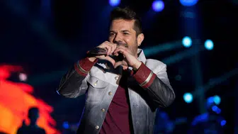 Kenan Doğulu, Los Angeles Yangınında Zarar Gören Evini Satmaya Çalışıyor