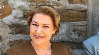 Zeynep Eronat Kimdir? Hayatı, Kariyeri ve Oynadığı Diziler Hakkında Bilgiler