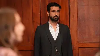 Taşacak Bu Deniz Dizisinde Şerif Karakterini Canlandıran Aytek Şayan Kimdir?