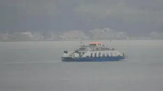 Cuma günü hangi feribot seferleri iptal edildi?