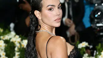 Georgina Rodriguez’in Pırlanta Yüzüğünün Değeri Gerçekten 400 Milyon TL Mi?