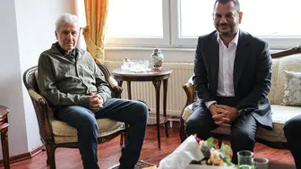 Trabzonspor'un eski başkanı Atay Aktuğ hayatını kaybetti : Atay Aktuğ kimdir, kaç yaşında ve nereli?