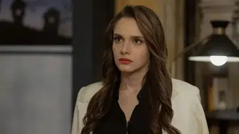 Bize Bir Şey Olmaz Dizisinde Rol Alan Miray Daner Kimdir ve Kaç Yaşındadır?