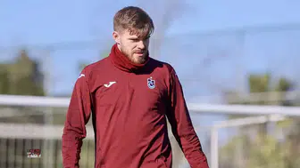 Arseniy Batagov sakatlandı mı, neden yok? Ne zaman sahalara geri dönecek?