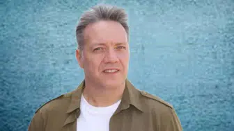 Arka Sokaklar dizisinde Fevzi Kılıç karakteri kimdir ve Murat Serezli diziden ayrıldı mı?