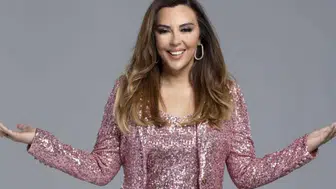 Aslı Hünel’in Annesi Şükran Hünel Kimdir, Hastalığı Neydi, Aslı Hünel Evli Mi, Eşi Kim?