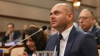 Gencay Özcan kimdir, kaç yaşında, nereli ve evli mi? İşte hayatı ve kariyeri