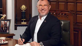 Haluk Özyavuz Kimdir? Türkiye’nin İlk Alüminyum Jant Üreticisi Hakkında Bilgi