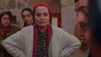 Gelenek Görenek filminin konusu nedir, oyuncuları kimler? Film nerede çekildi?