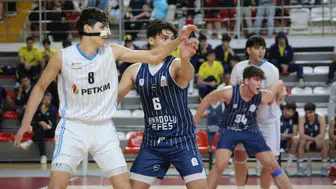 U18 erkekler Türkiye basketbol şampiyonu kim oldu?