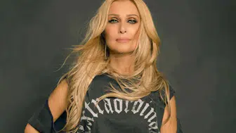 Yunan Şarkıcı Natasa Theodoridou İstanbul Hakkında Neler Söyledi?