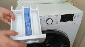 Ne kadar yıkanırsa yıkansın çamaşırlarınız kötü mü kokuyor! Sebebi deterjan çekmecesi olabilir