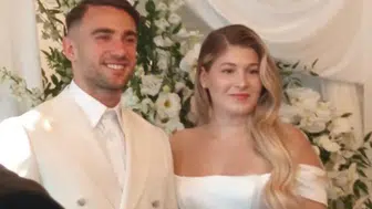 Tuğçe Alaca kimdir? Yunus Akgün evli mi, eşi kimdir, kaç yaşında, nereli ve mesleği nedir?