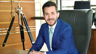 Özgür Peker kimdir, kaç yaşında, nereli ve mesleği nedir?