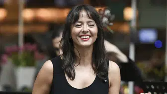 Zeynep Özyılmazel’in Hayatı: Kimdir, Kaç Yaşında, Nereli ve Mesleği Nedir?