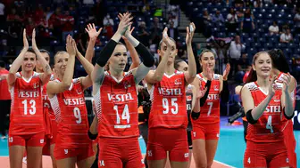 A Milli Kadın Voleybol Takımı, Dominik Cumhuriyeti'ni 3-2 mağlup etti