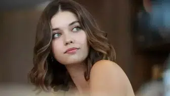 Afra Saraçoğlu'ndan A.B.İ dizisine veda! Sosyal medya hesabından paylaştı