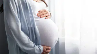 Hamileler denize girebilir mi? Yaz aylarında anne adayları için güvenli yüzme ipuçları