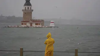 İstanbul'da şiddetli sağanak yağış için acil uyarı yapıldı