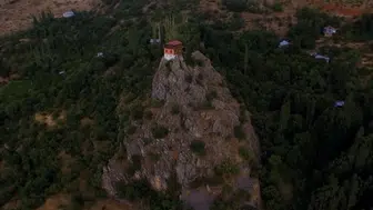 Erzincan'daki 96 basamaklı evin fiyatı dudak uçuklattı