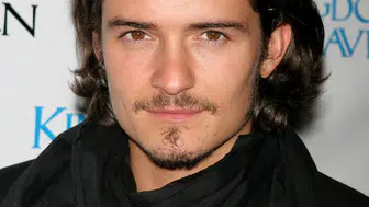 Orlando Bloom, Katy Perry ayrılığının ardından yeni sevgilisiyle görüntülendi! Sevgilisi ile arasında 21 yaş farkı var