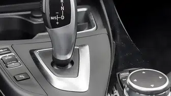 ABD basını : Otomatik vites kullananlar beyinlerini daha az kullanıyor