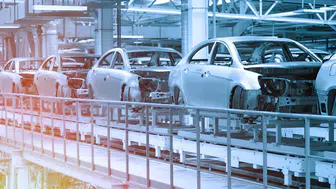 Otomotiv sektöründe soğuk savaş : Toyota'nın zirvesi tehdit altında mı ?
