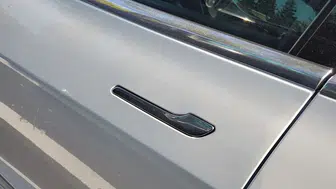 NHTSA'nın Tesla araçlarındaki kapı güvenlik sorunları için yeni kuralları neler?