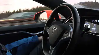 Tesla'da ısınma krizi başladı : Yeni güncelleme sorunları neler?