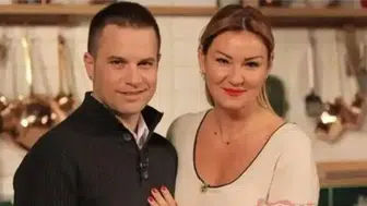 Pınar Altuğ ve Yağmur Atacan çifti eski tutkusuna geri döndü! Teknede romantik anlar böyle yansıdı
