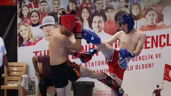 Bilecik’te 21 ilden 480 sporcu kick boks şampiyonasında mücadele edecek