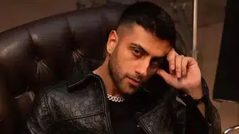 Annesiyle küs olan Reymen kayınvalidesi ile tatile çıktı!