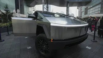 Tesla, Cybertruck modellerinin fiyatlarını neden artırdı?