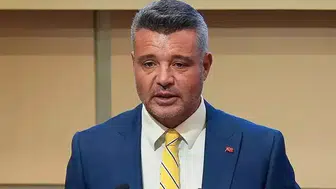Sadettin Saran imaj değiştirdi! Yeni hali sosyal medyada yankı uyandırdı